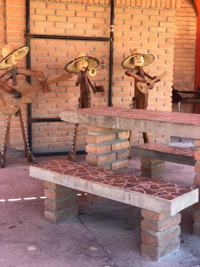Hotel Y Balneario Ojo Caliente Camargo Dış mekan fotoğraf